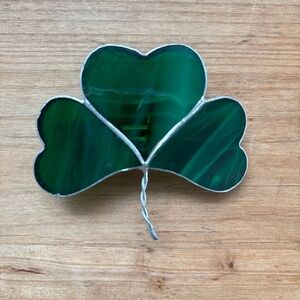 Shamrock Barrett, St Patrick’s Day Lucky 3 Leaf Clover Green/ Silver Hair Clip,